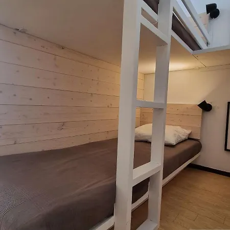 Cosy Au Pied Des Pistes - 4 Pers., Wifi Gratuit, Parking Inclus - Fr-1-525-257 Apartment *